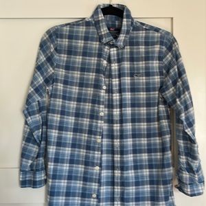 Vineyard Vines Boys cotton button down size medium (12-14)